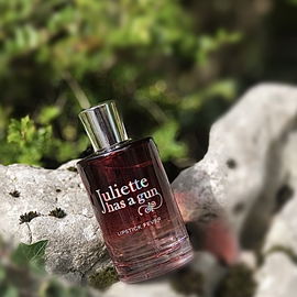 Lipstick Fever - Juliette Has A Gun