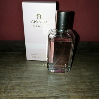 Début von Aigner