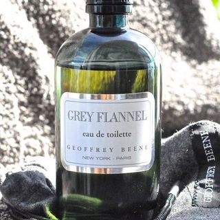 Grey Flannel (Eau de Toilette) by Geoffrey Beene