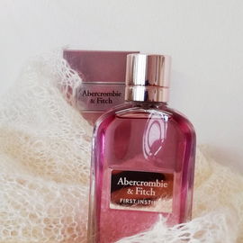 First Instinct Woman - Abercrombie & Fitch