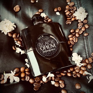Black Opium Le Parfum von Yves Saint Laurent