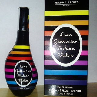 Love Generation Fashion Victim by Jeanne Arthes