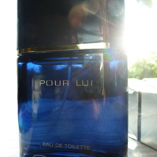 Pour Lui (Eau de Toilette) von Oscar de la Renta