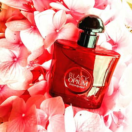 Black Opium (Eau de Parfum Over Red) - Yves Saint Laurent