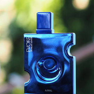 Evoke Midnight Edition von Ajmal