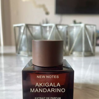 Akigala Mandarino by New Notes