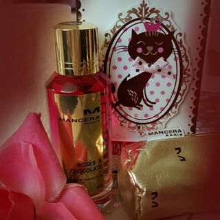 Roses & Chocolate - Mancera