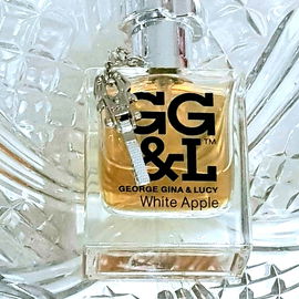White Apple - George Gina & Lucy