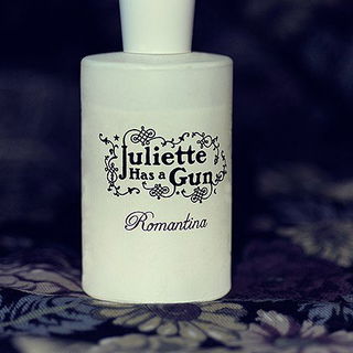Romantina - Juliette Has A Gun