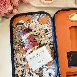 One Umbrella for Two von Floraïku