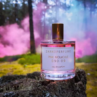 Pink Molécule 090·09 - Zarkoperfume