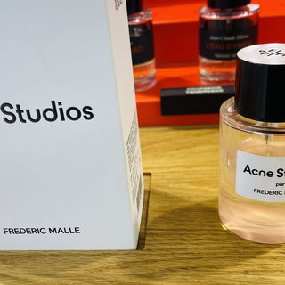 Acne Studios par Frédéric Malle - Editions de Parfums Frédéric Malle