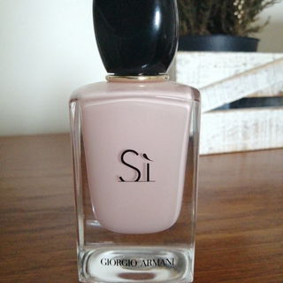 Sì (Fiori Eau de Parfum) von Giorgio Armani