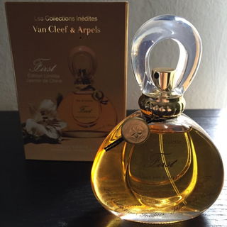 First Jasmin de Chine - Van Cleef & Arpels
