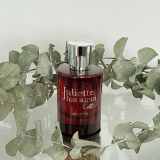 Juliette von Juliette Has A Gun