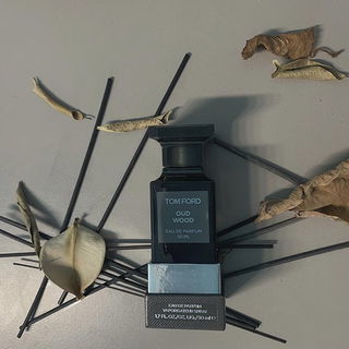 Oud Wood (Eau de Parfum) by Tom Ford