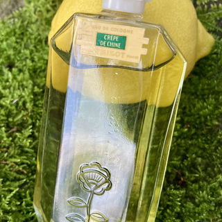 Crêpe de Chine (Eau de Cologne)