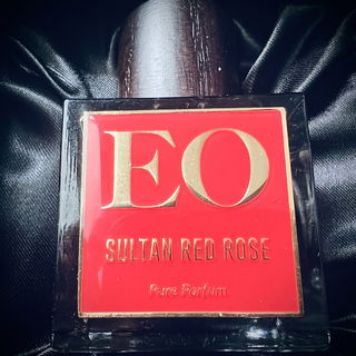 Sultan Red Rose: Isparta von Ensar Oud / Oriscent