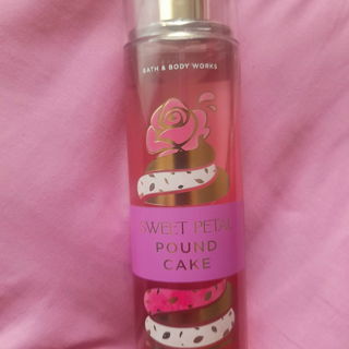 Sweet Petal Pound Cake von Bath & Body Works