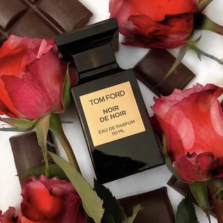 Noir de Noir (Eau de Parfum) by Tom Ford