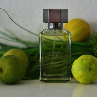 Into the Joyful - Number 2: Les Heures Passent von Zara