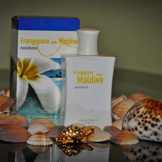 Frangipane Delle Maldive by Monotheme