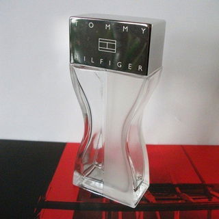 Freedom for Her - Tommy Hilfiger