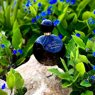 Far Away Glamour - Avon