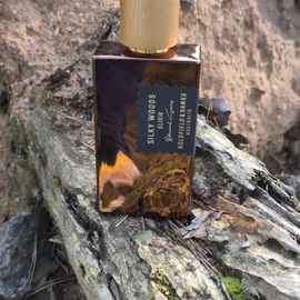 Silky Woods Elixir - Goldfield & Banks