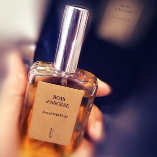 Bois d'Ascèse by Naomi Goodsir