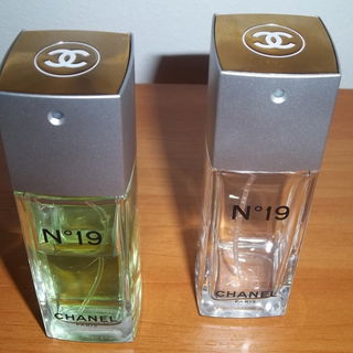 N°19 (Eau de Toilette) by Chanel