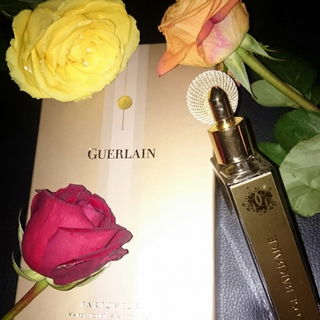 Rose Barbare von Guerlain