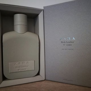 Rich Leather N° 1555 by Zara