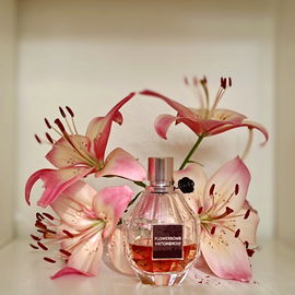 Flowerbomb (Eau de Parfum) - Viktor & Rolf