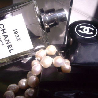 Einfach eine wunderweiche, cremige Iris, mit einem Hauch Kühle!!