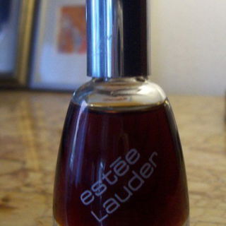 Estēe (1968) (Super Cologne) von Estēe Lauder