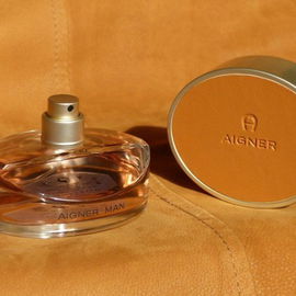 In Leather Man - Aigner