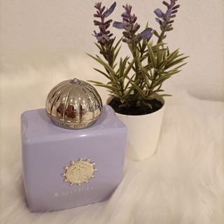 Lilac Love (Eau de Parfum) by Amouage