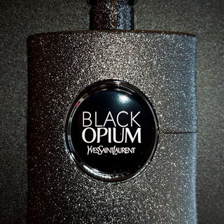 Black Opium (Eau de Parfum Extrême) by Yves Saint Laurent