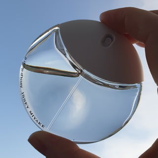 A Drop d'Issey (Eau de Parfum) von Issey Miyake