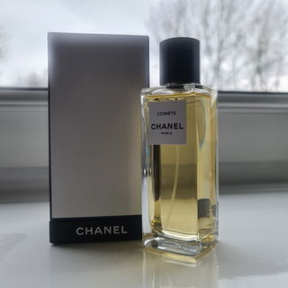 Comète von Chanel