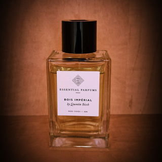 Bois Impérial (Eau de Parfum) von Essential Parfums