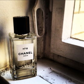 N°18 (Eau de Toilette) - Chanel