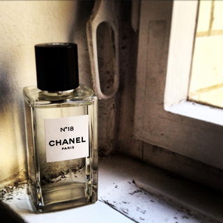 N°18 (Eau de Toilette) - Chanel
