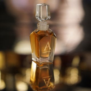Back to Black, Aphrodisiac (Perfume) - Kilian