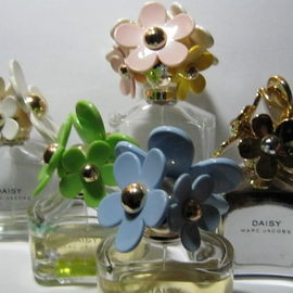Daisy Sticker Edition - Marc Jacobs
