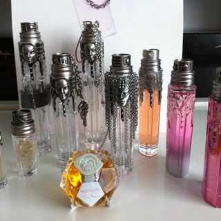 Womanity (Eau de Parfum) von Mugler