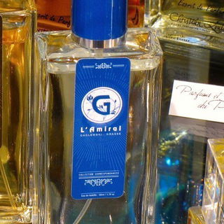 ..auch militärisch als Admiral