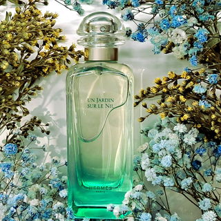 Black Opium (Eau de Parfum Over Red) - Yves Saint Laurent