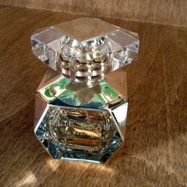Le Parfum Éclat d'Or - Elie Saab